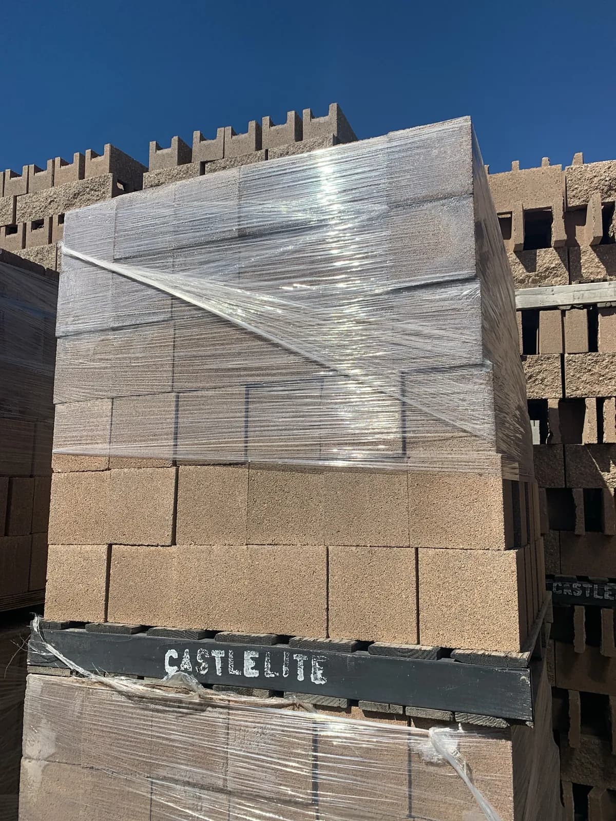 2-pallets-of-8x8x8-std-half-tan-18d894