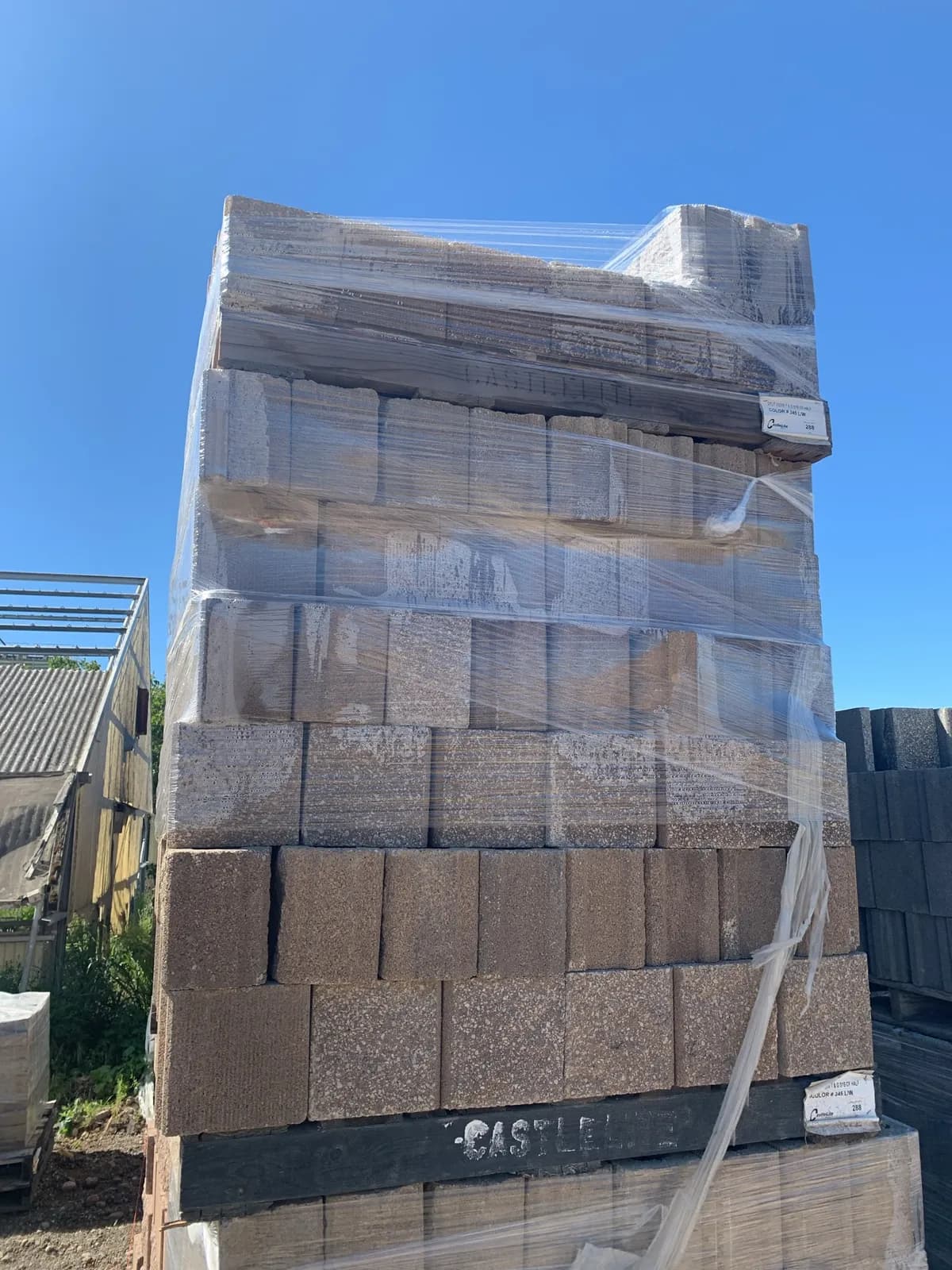 25-pallets-6x8x8-split-face-comb-face-t-g-std-half-934b9b