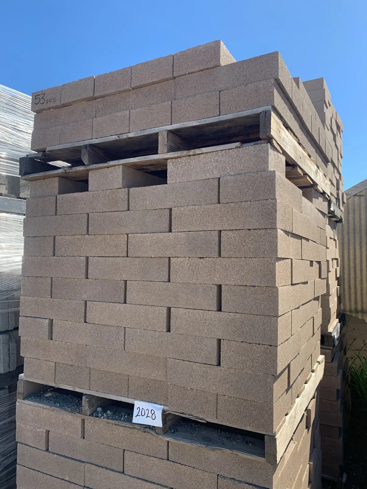 3-pallets-8x4x16-std-tan-f3e424