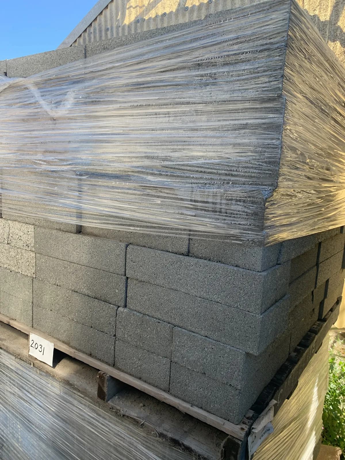 2-pallets-8x4x16-ground-face-one-side-std-gray-e034d6