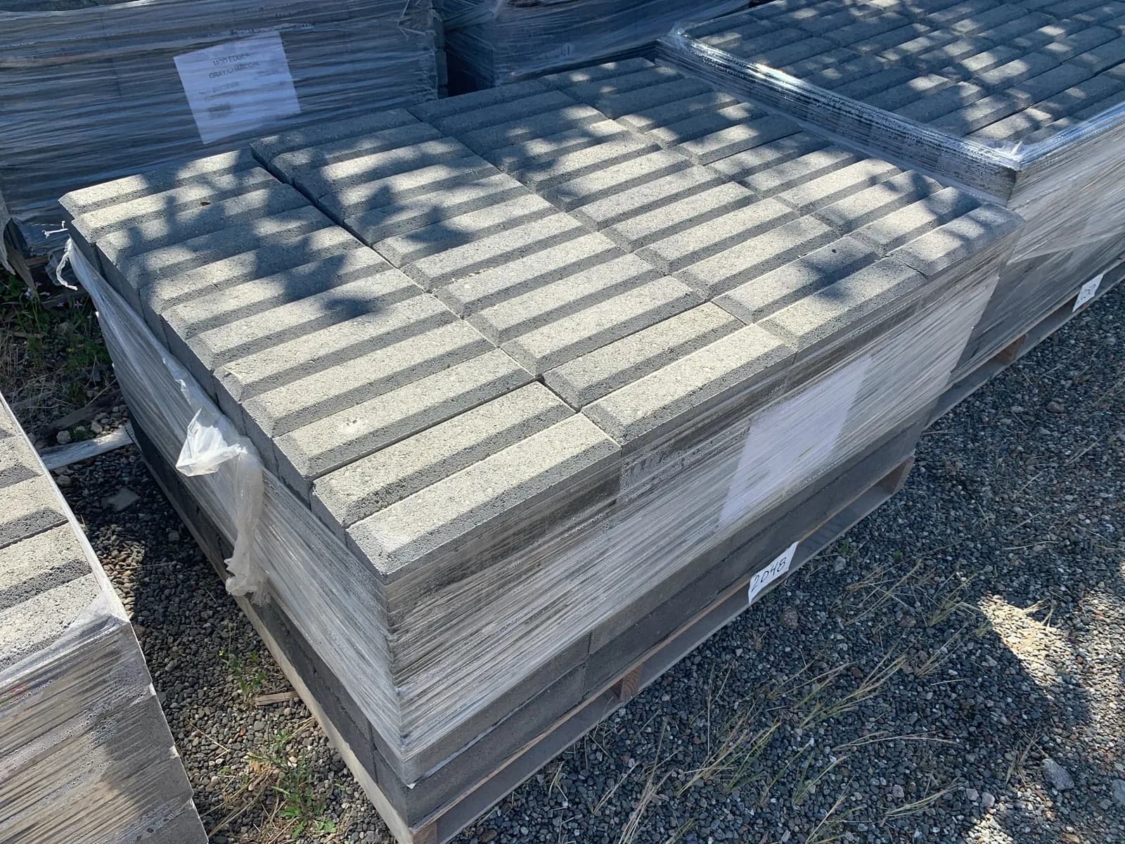1-pallet-mod-edger-gray-a262ef