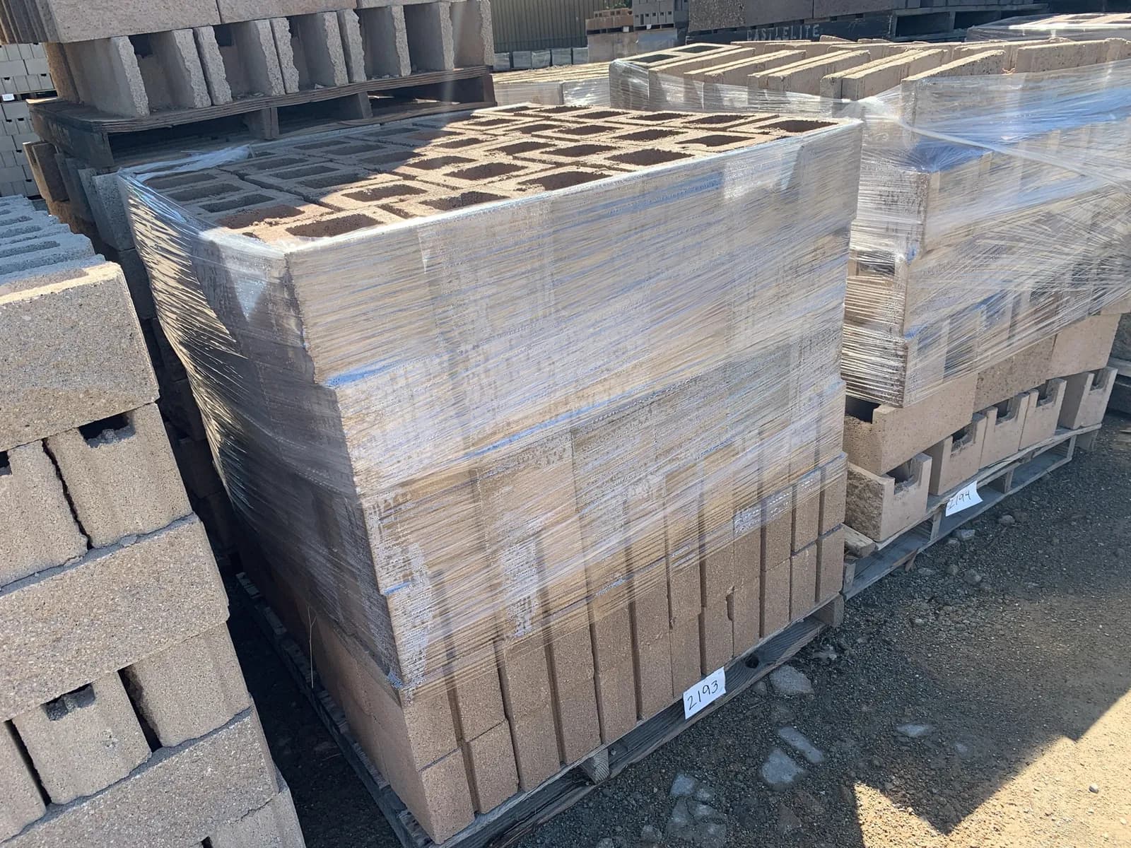1-pallet-8x8x8-mixed-style-standard-half-tan-d1c7f6