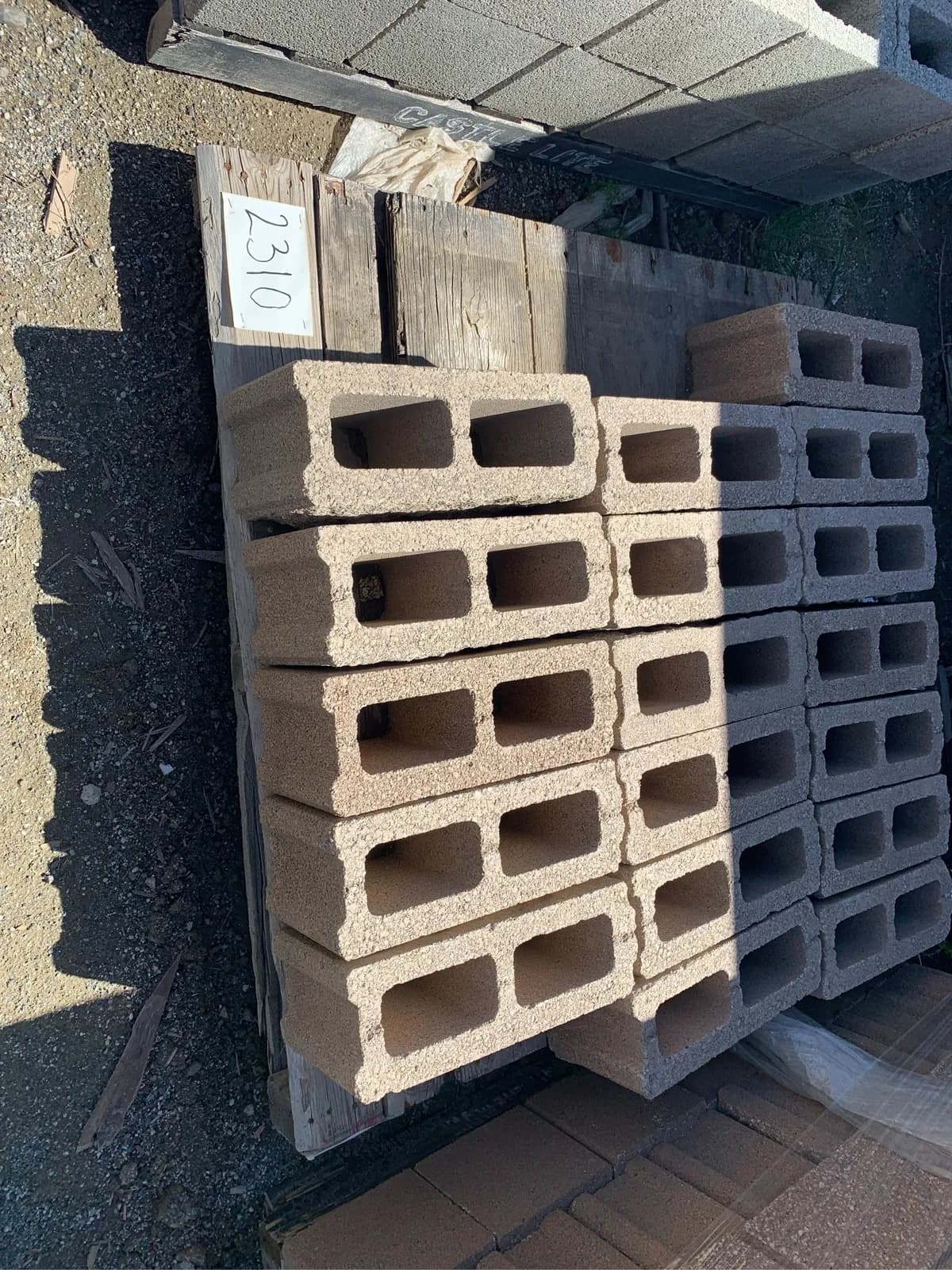 025-pallet-6x8x16-split-one-side-t-g-tan-f36ab3