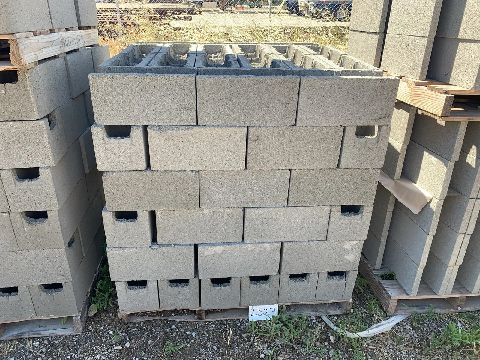 1-pallet-8x8x16-bond-beam-gray-a4dc87