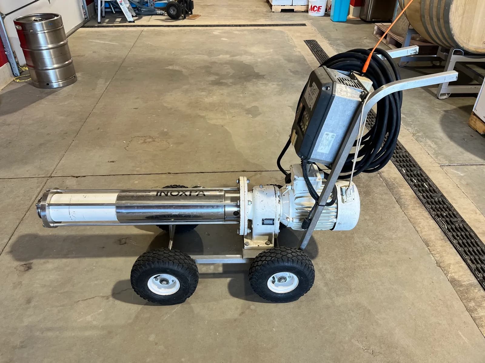 inoxpa-progressive-cavity-pump-w-vfd-cart-mounted-kf165-73c3ee