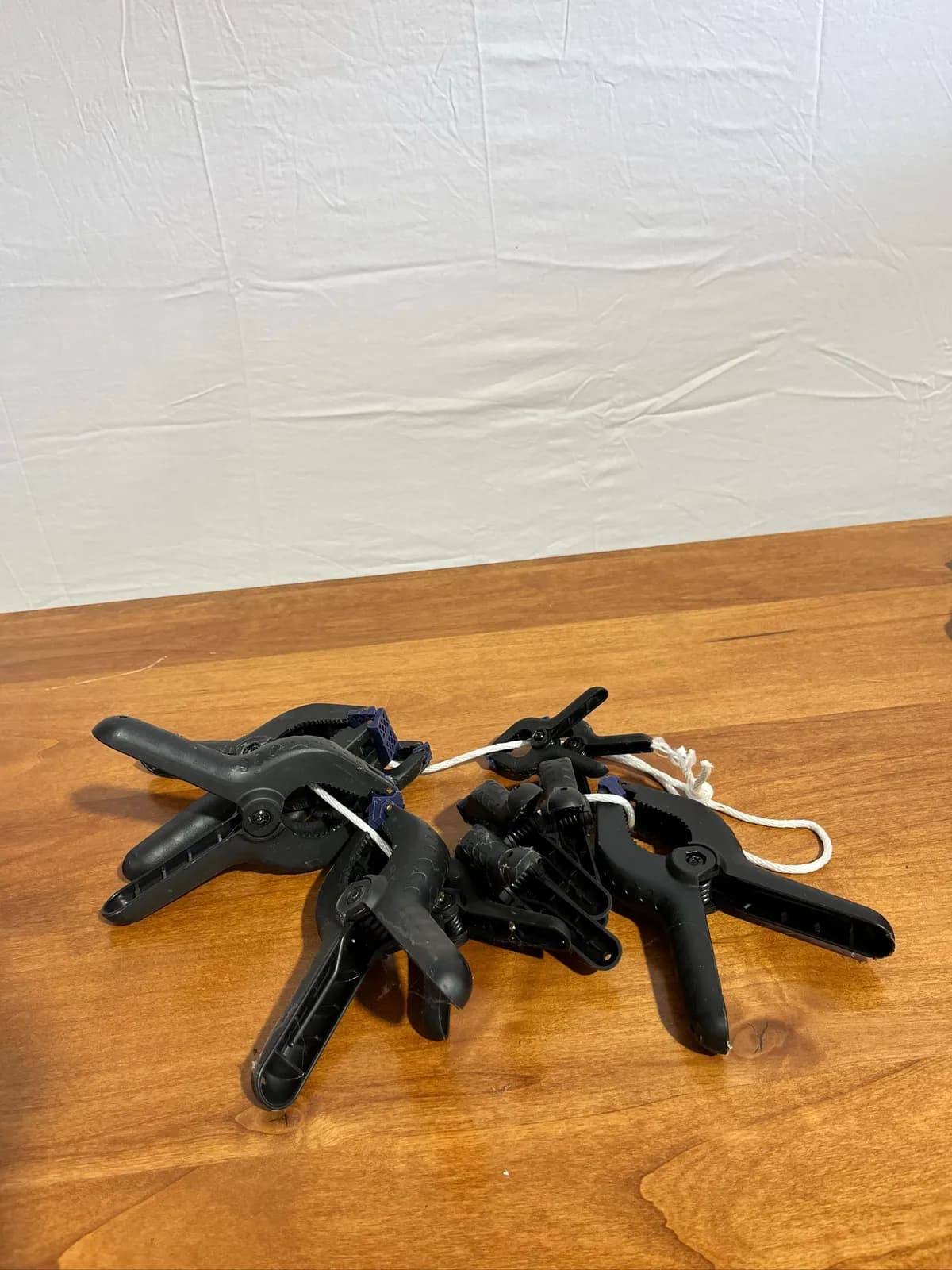 assorted-black-spring-clamps-various-sizes-b5da1c