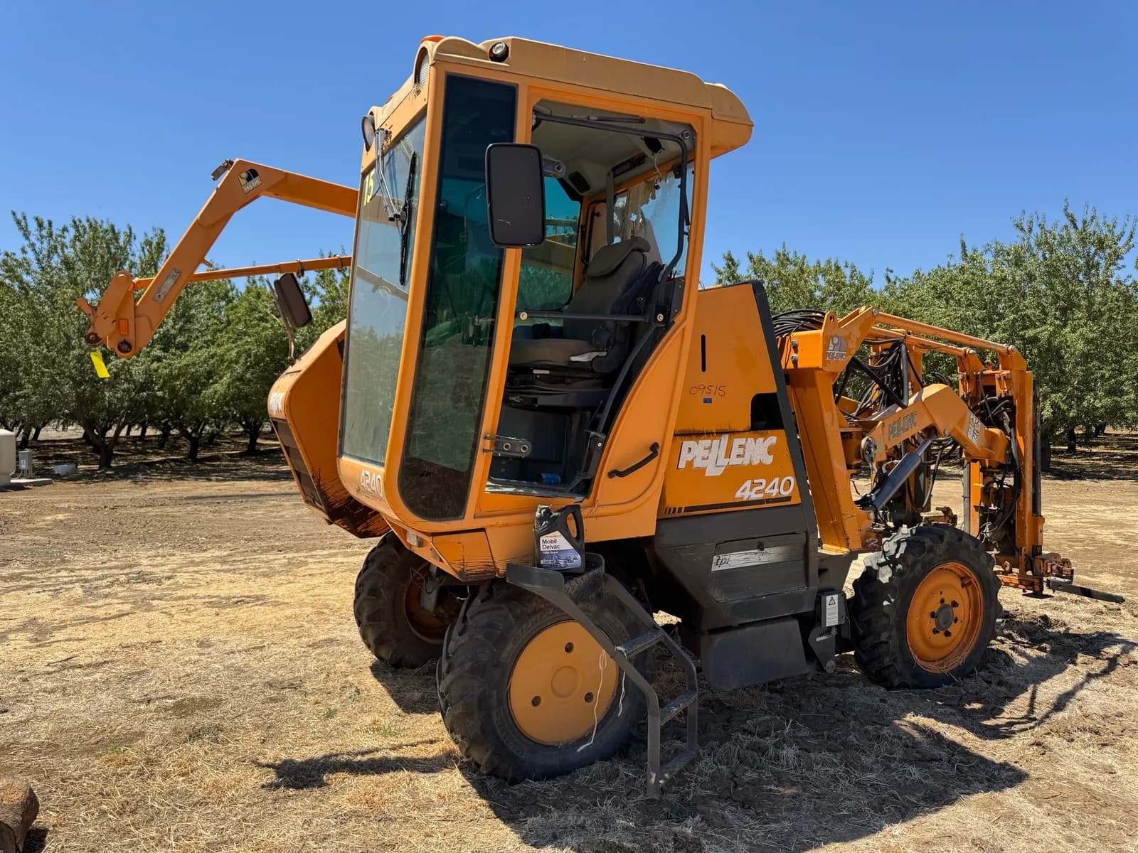 pellenc-4240-grape-harvester-msi41j8y