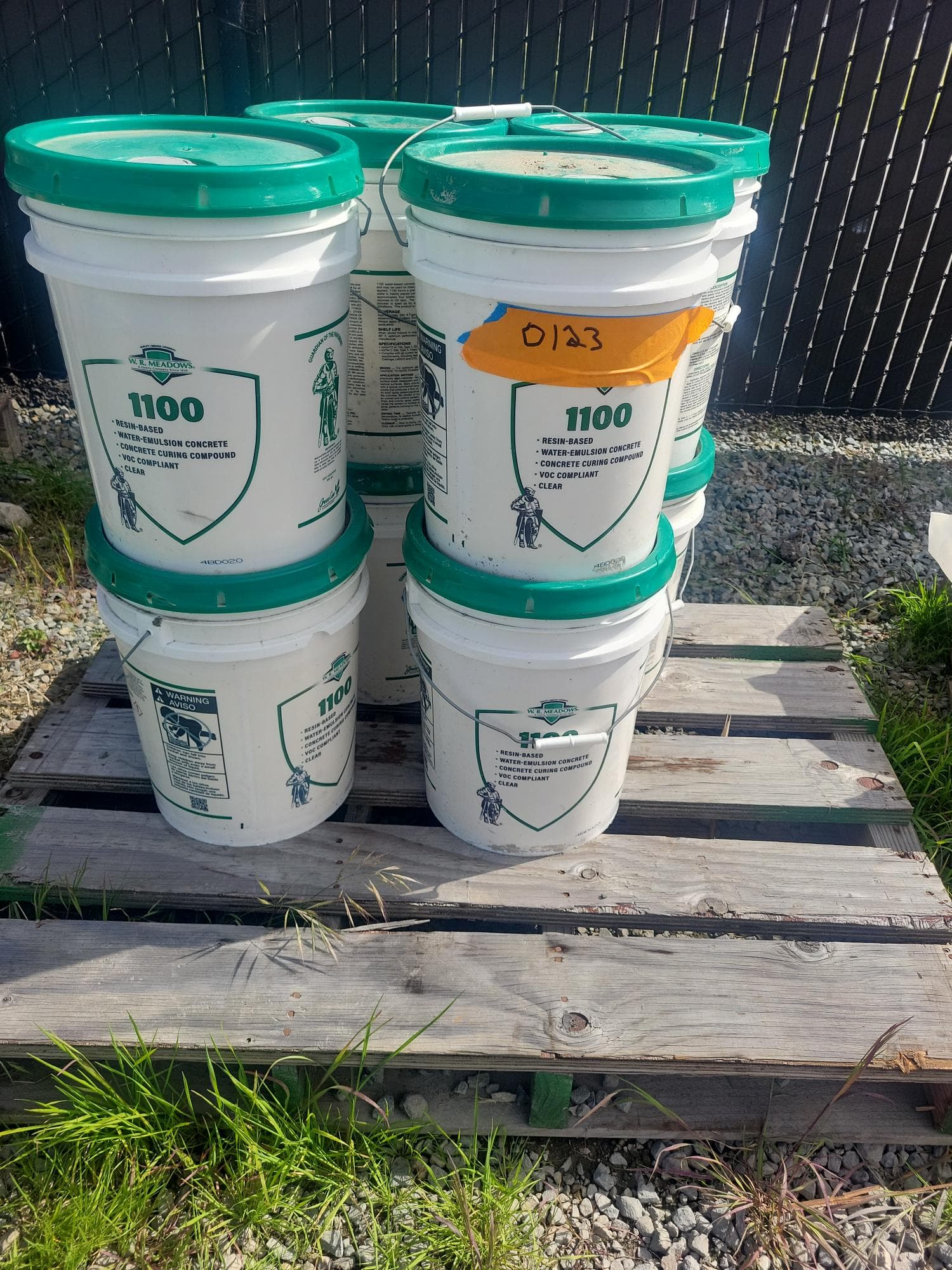 w-r-meadows-1100-concrete-cure-40-gal-unopened-movw2uxu