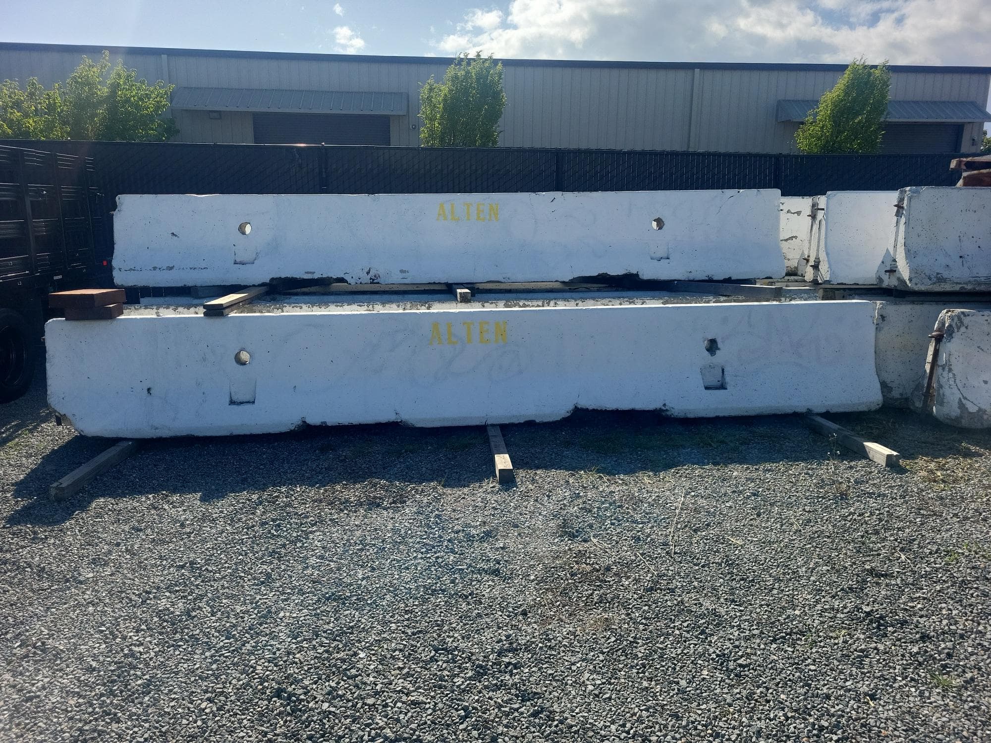 1-20ft-concrete-barrierkrail-movw40zl