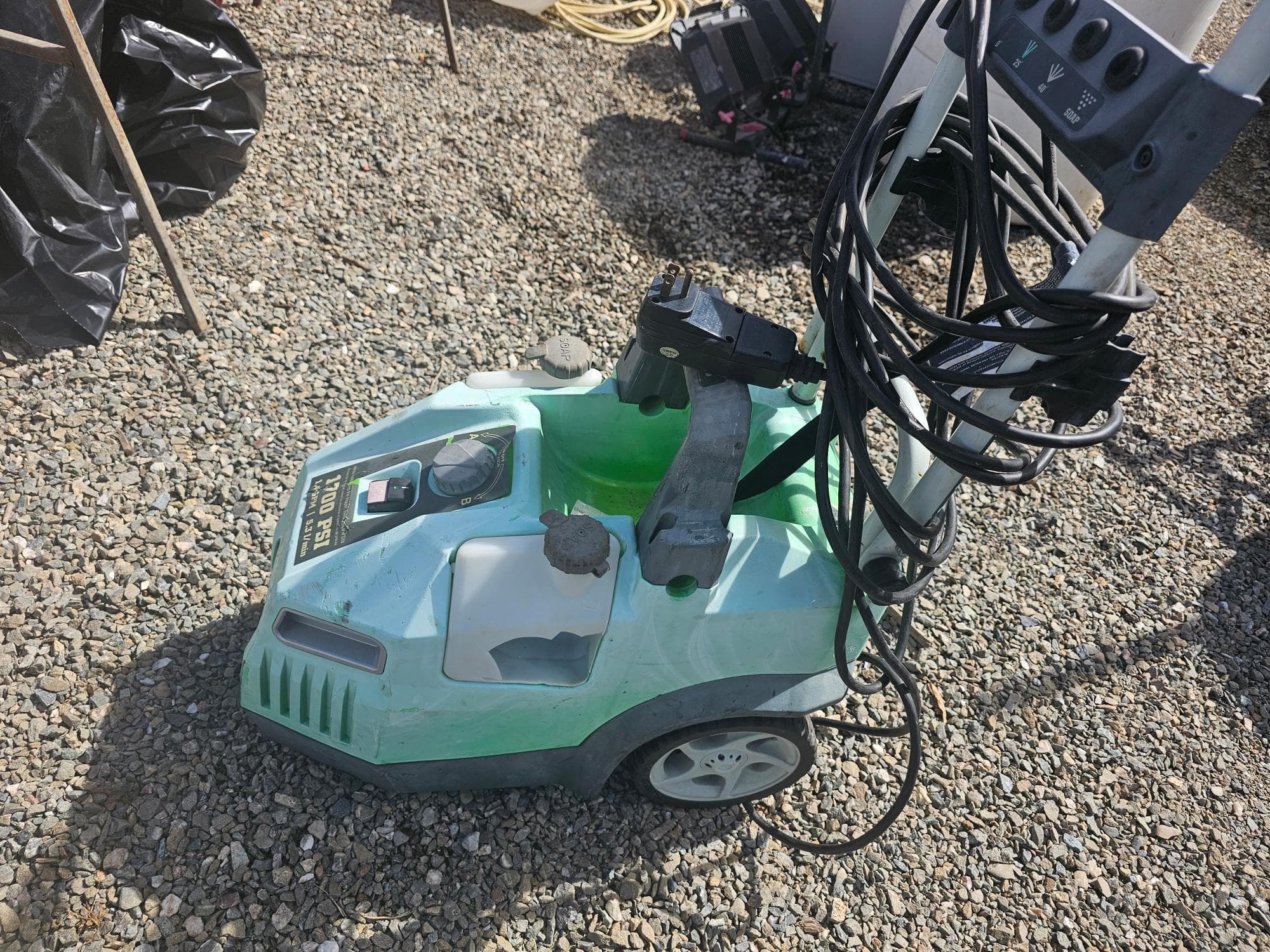 electric-pressure-washer-1e8442