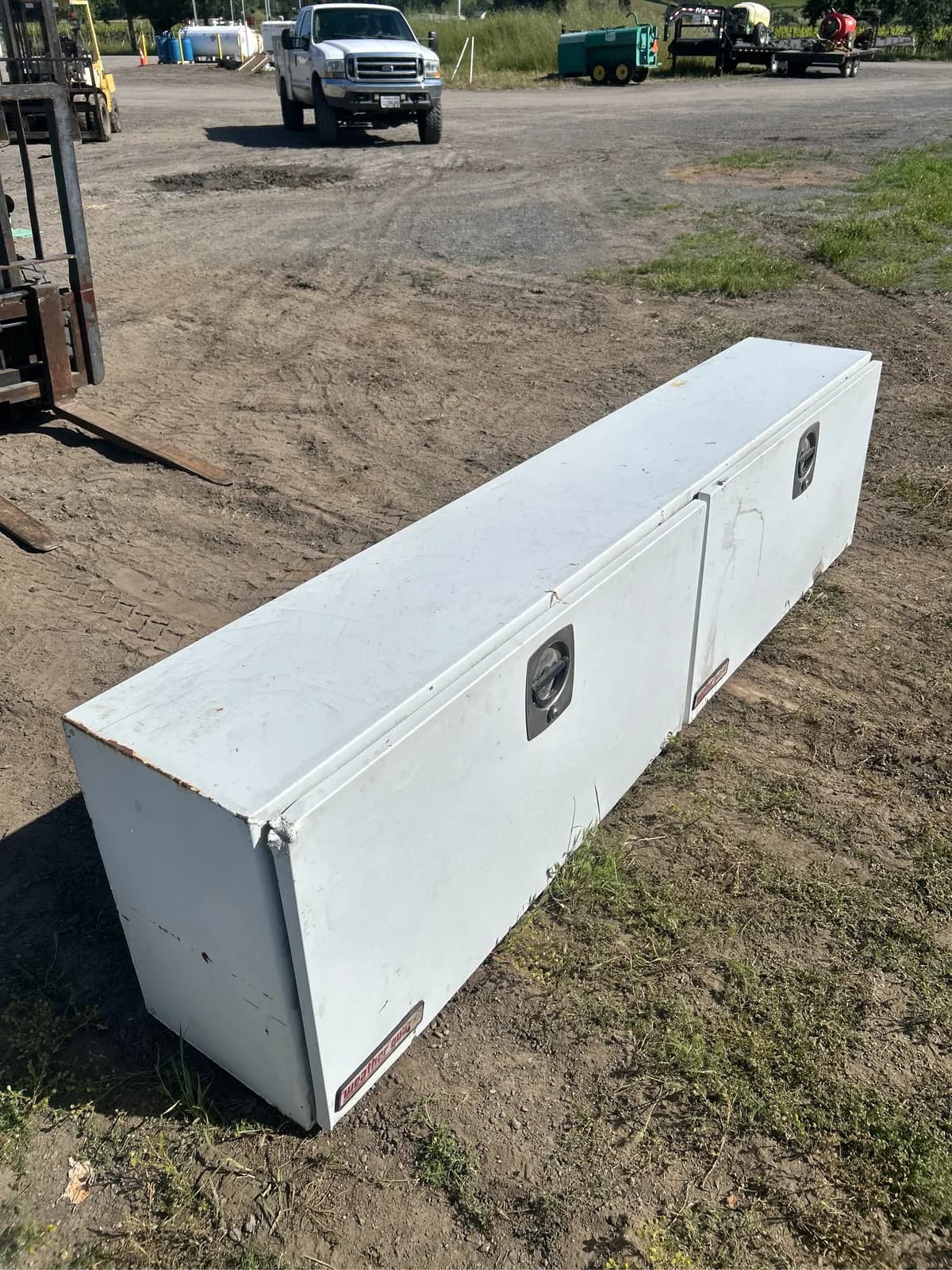 weather-guard-truck-tool-box-aa7936