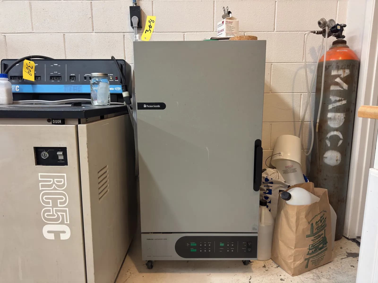 precision-scientific-thelco-laboratory-oven-model-160dm-a95e04