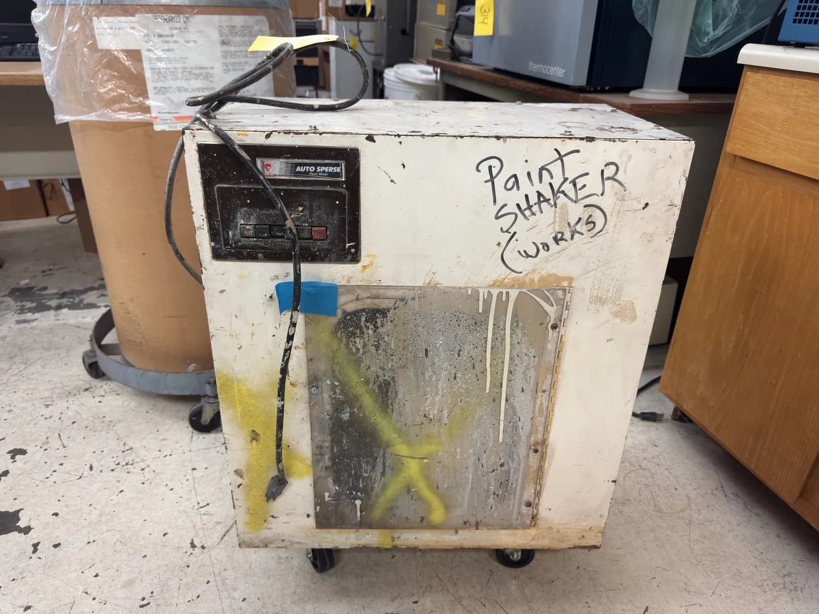 auto-sperse-paint-mixer-shaker-abe4c3