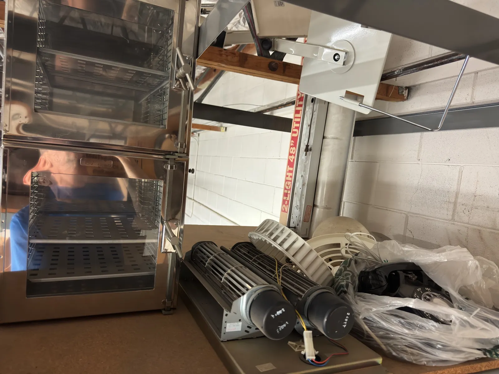 contents-of-shelf-fans-telephone-light-fixture-and-more-4c0372