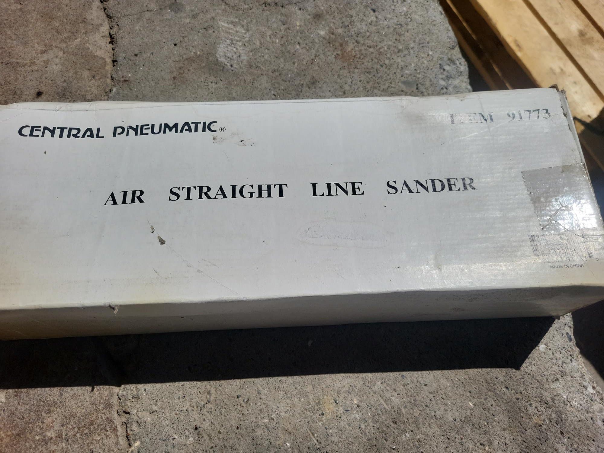 pneumatic-inline-sander-unused-movt1z18