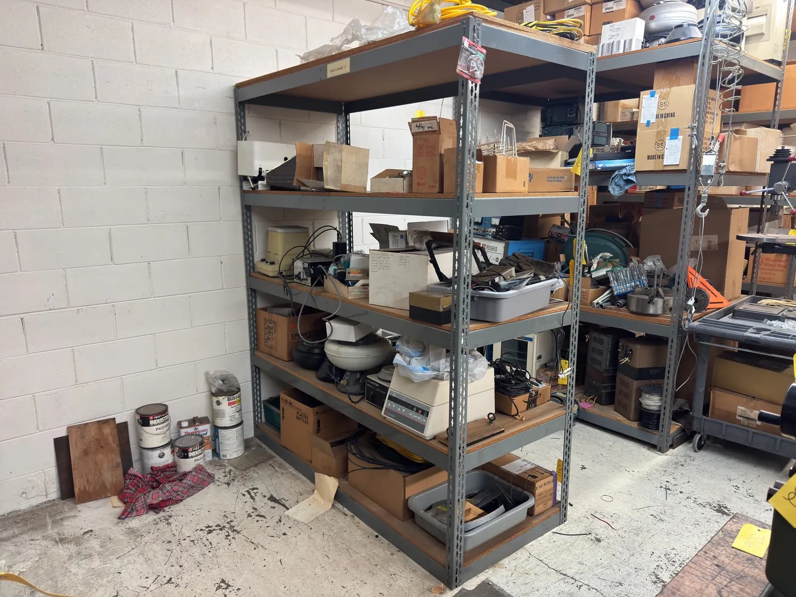 steel-rack-contents-not-included-5f5306