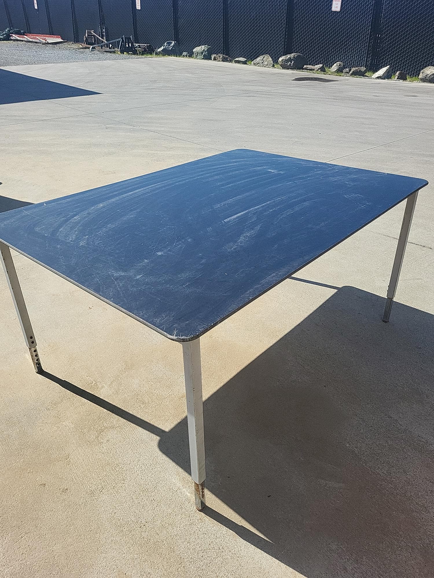 2-tables-mowewysw