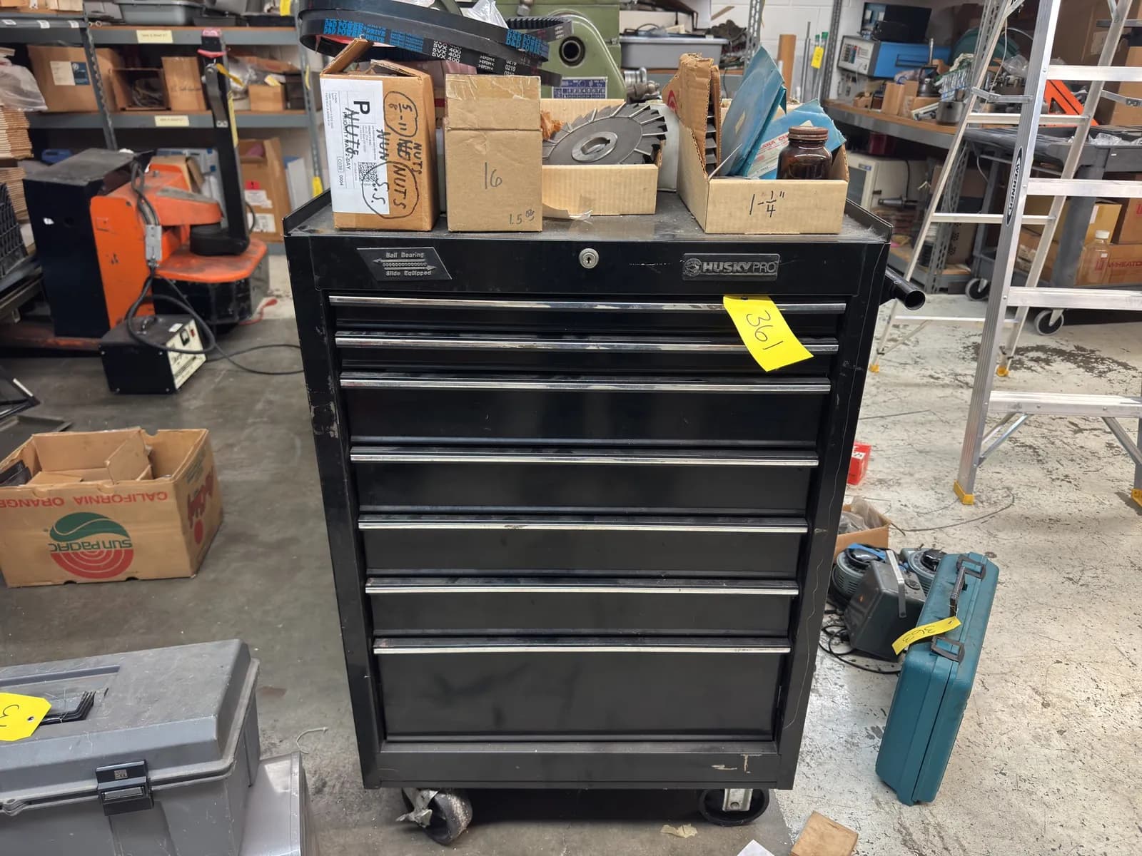 husky-pro-toolbox-with-contents-assorted-milling-machine-tooling-9fb955