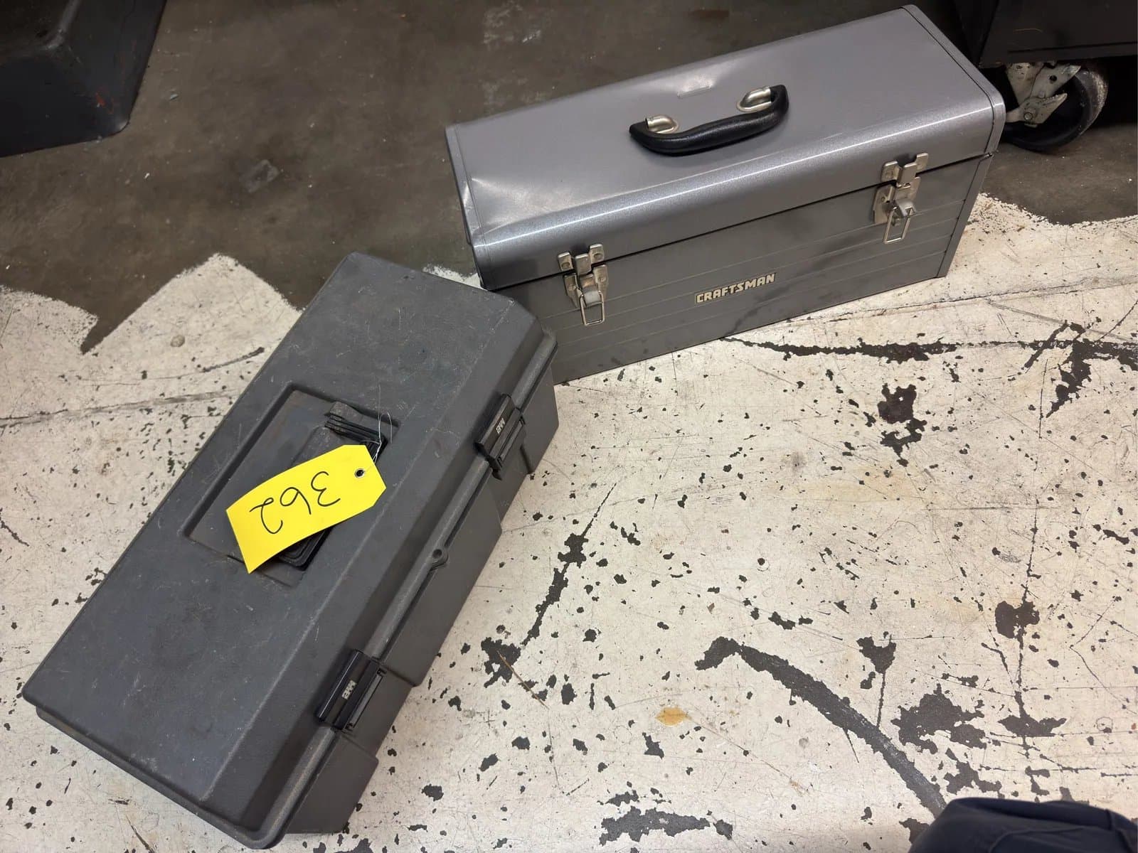 2-tool-boxes-d8db7d