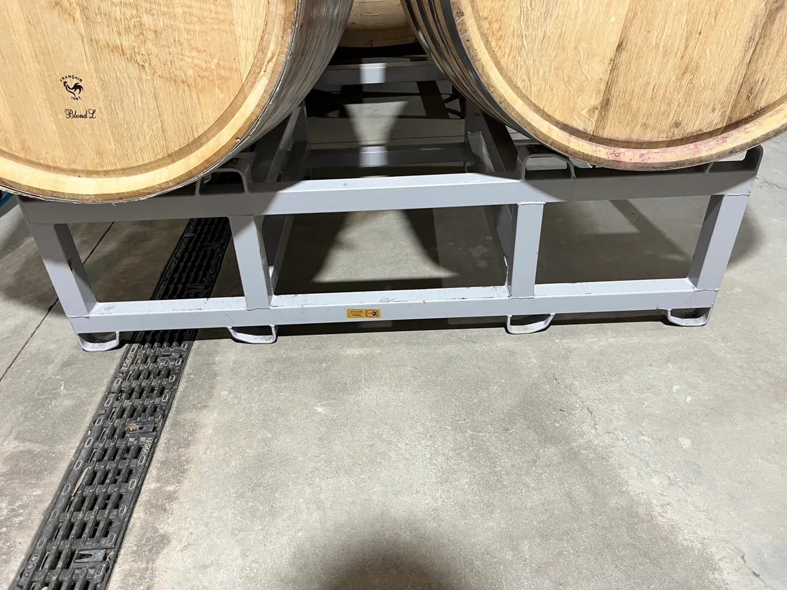 puncheon-rack-barrells-not-included-mot0ffib