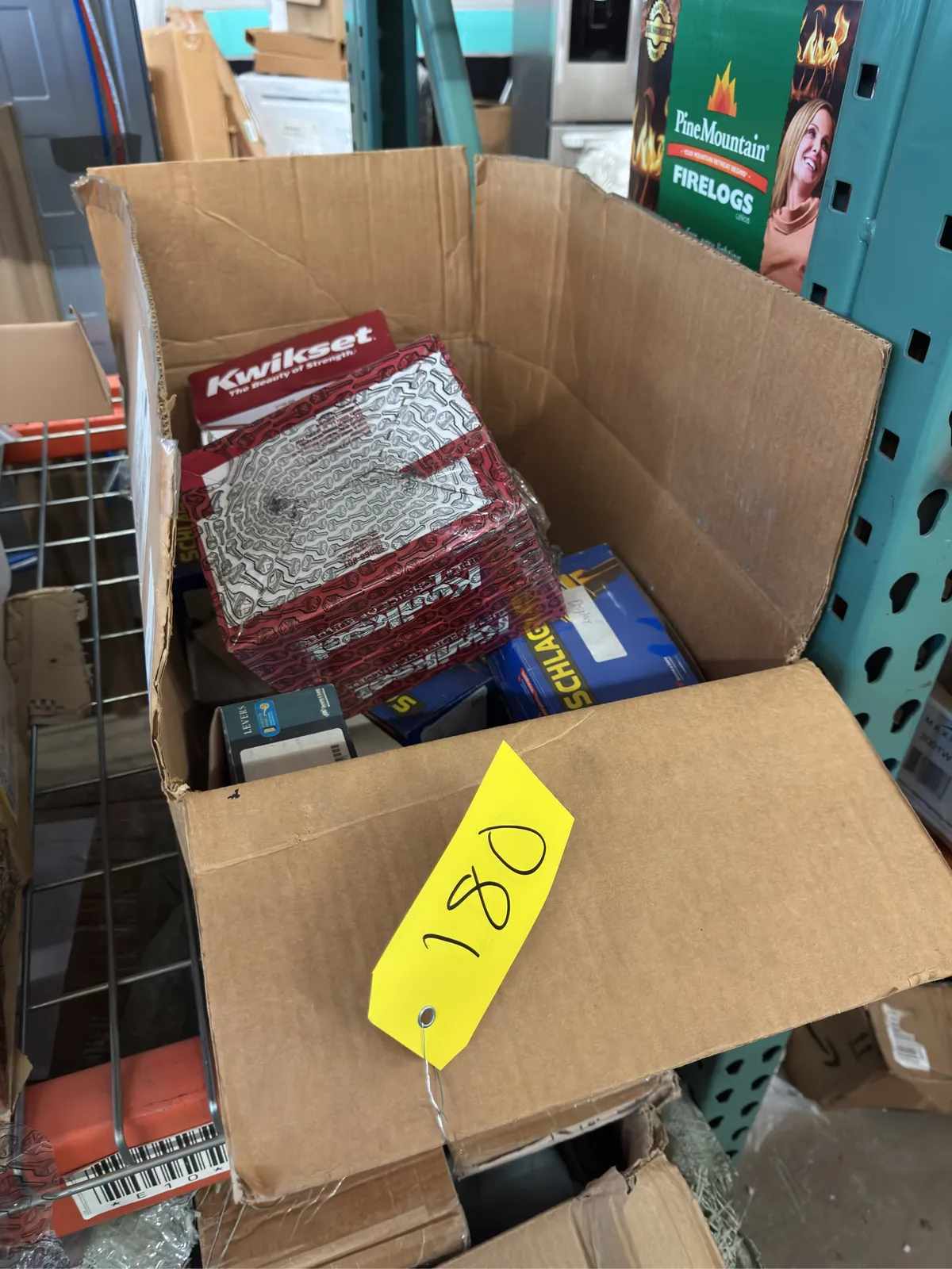 contents-of-box-schlage-and-kwikset-locksets-mqk54ye0