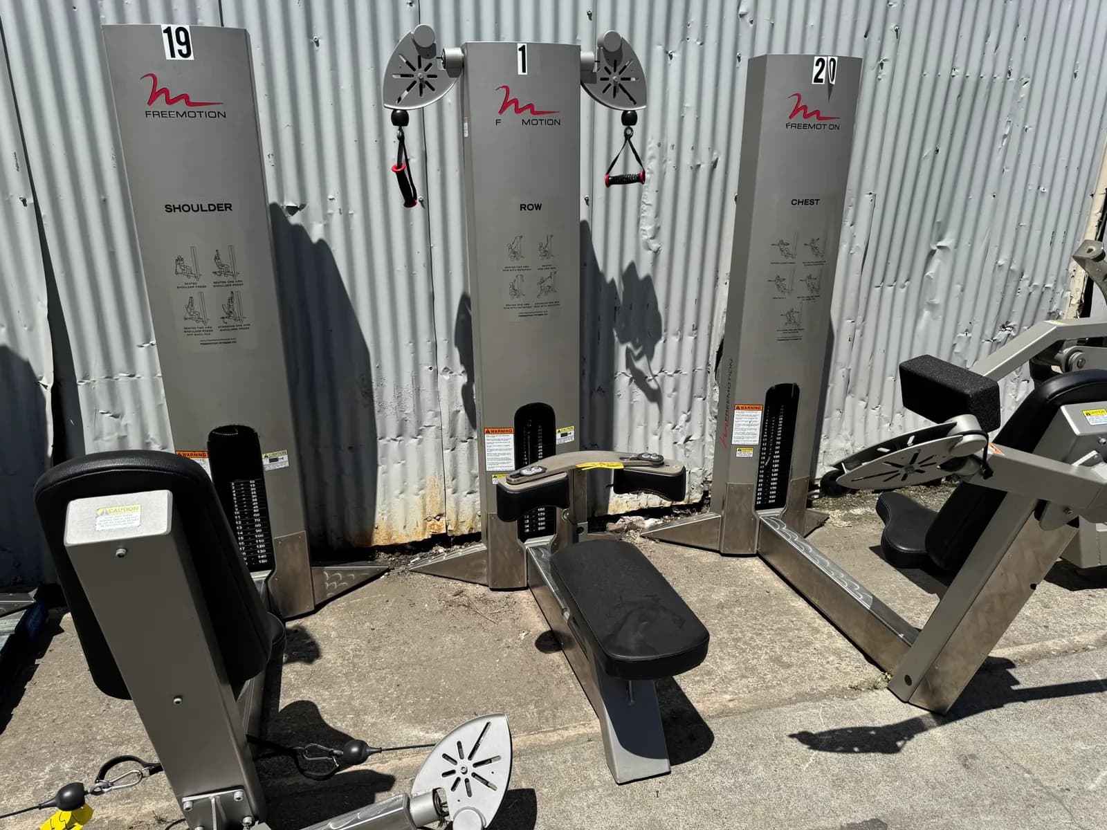 freemotion-seated-row-machine-mpcn7v2i