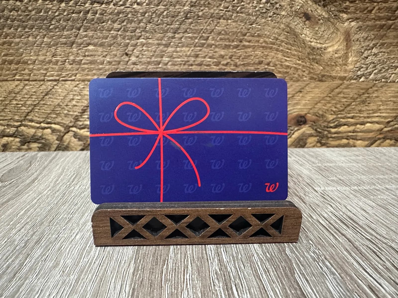 9-25-walgreens-gift-cards-retail-price-225-mpd2eiyg