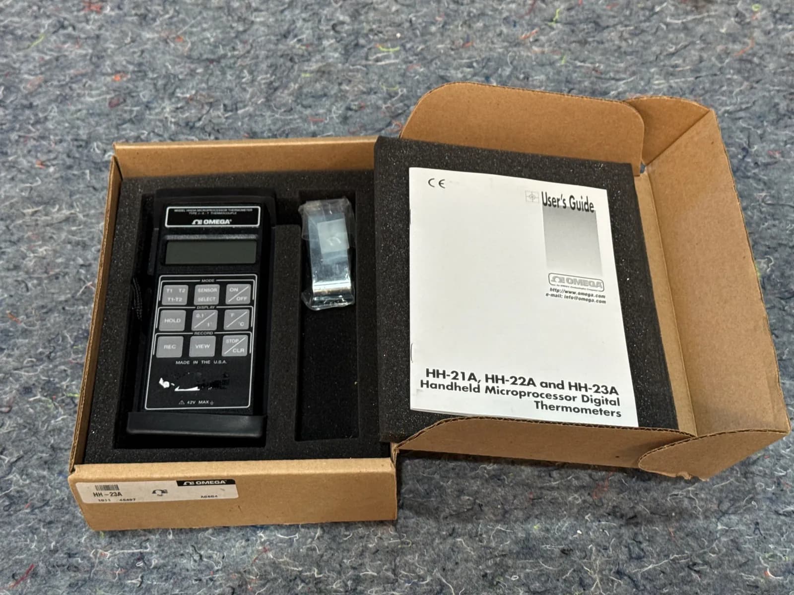 omega-hh23a-microprocessor-thermometer-35fb1e