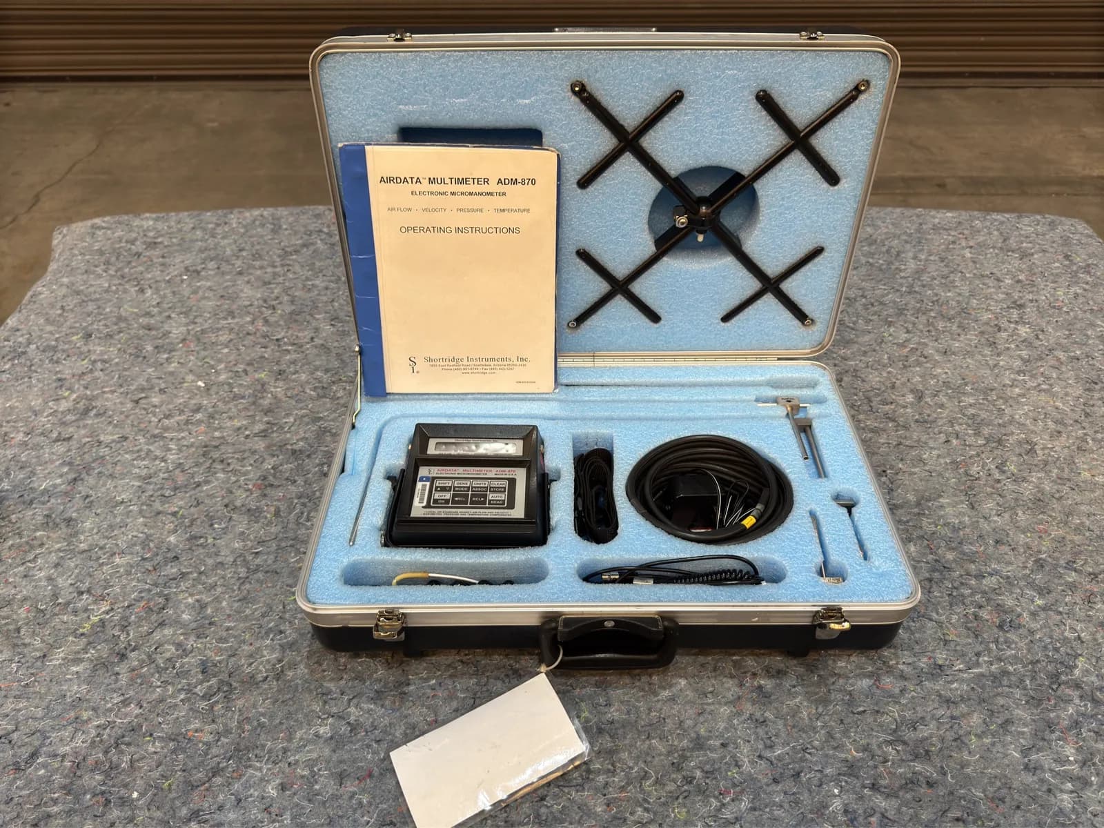 airdata-multimeter-adm-870-electronic-micronanometer-3a6d72