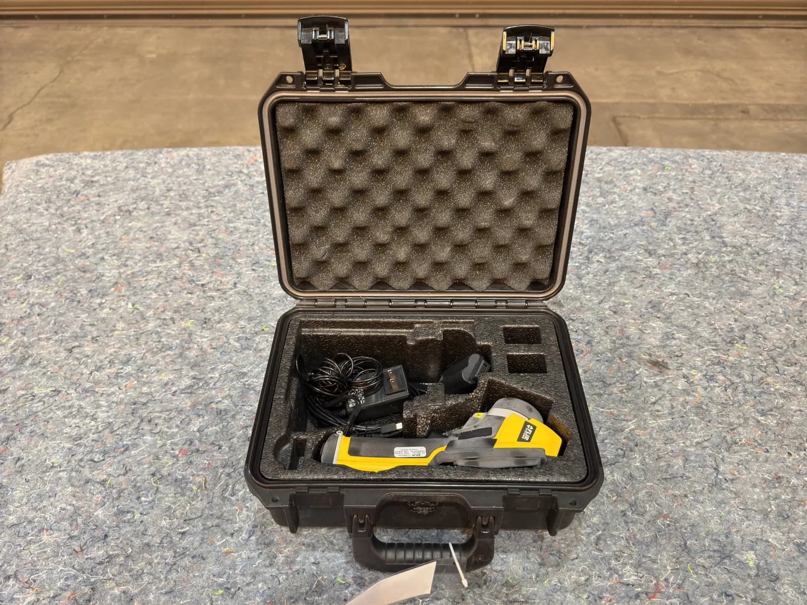 flir-b40-infrared-camera-c2af49