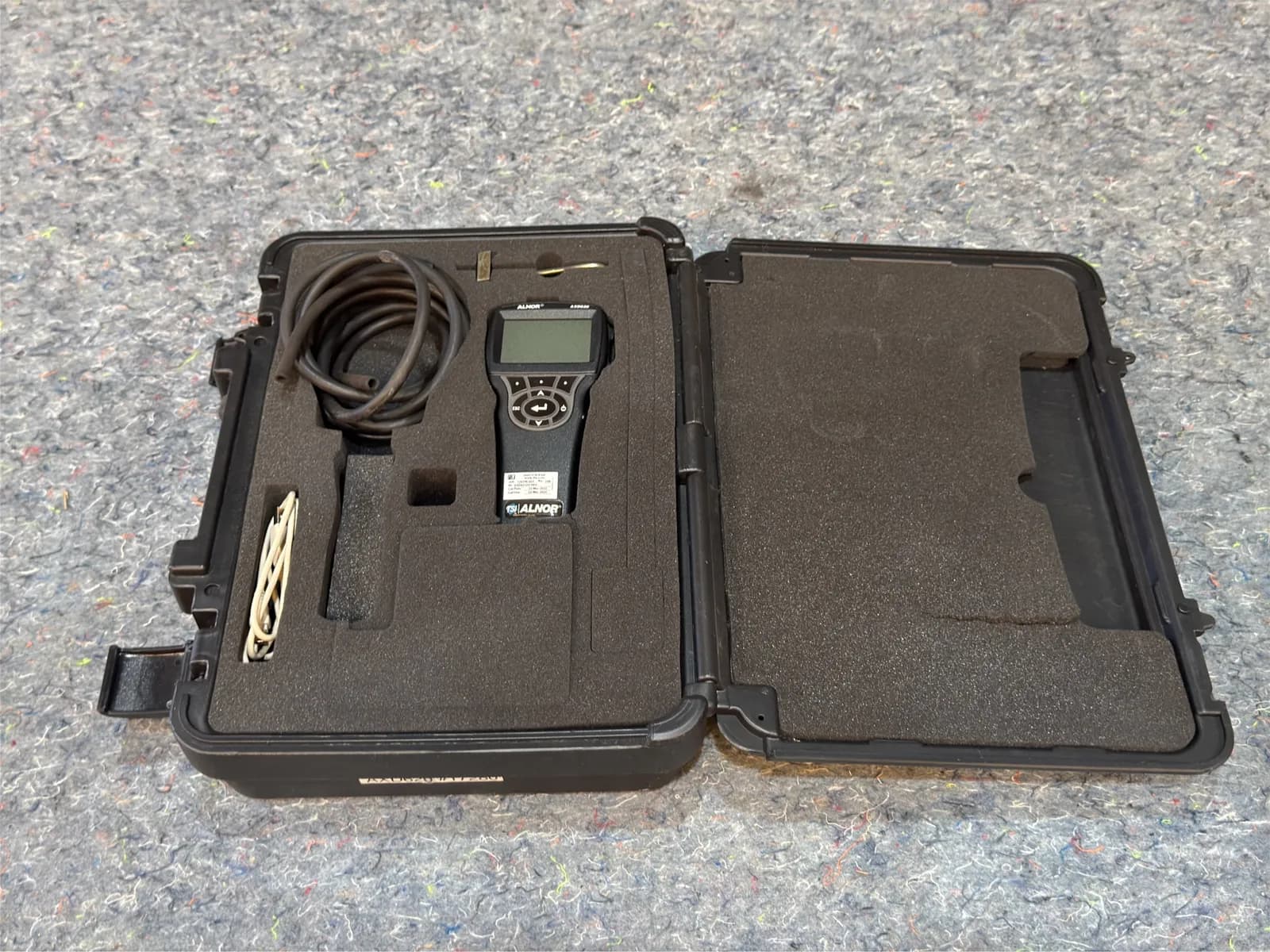 tsi-alnor-axd620-compact-micromanometer-2a240a