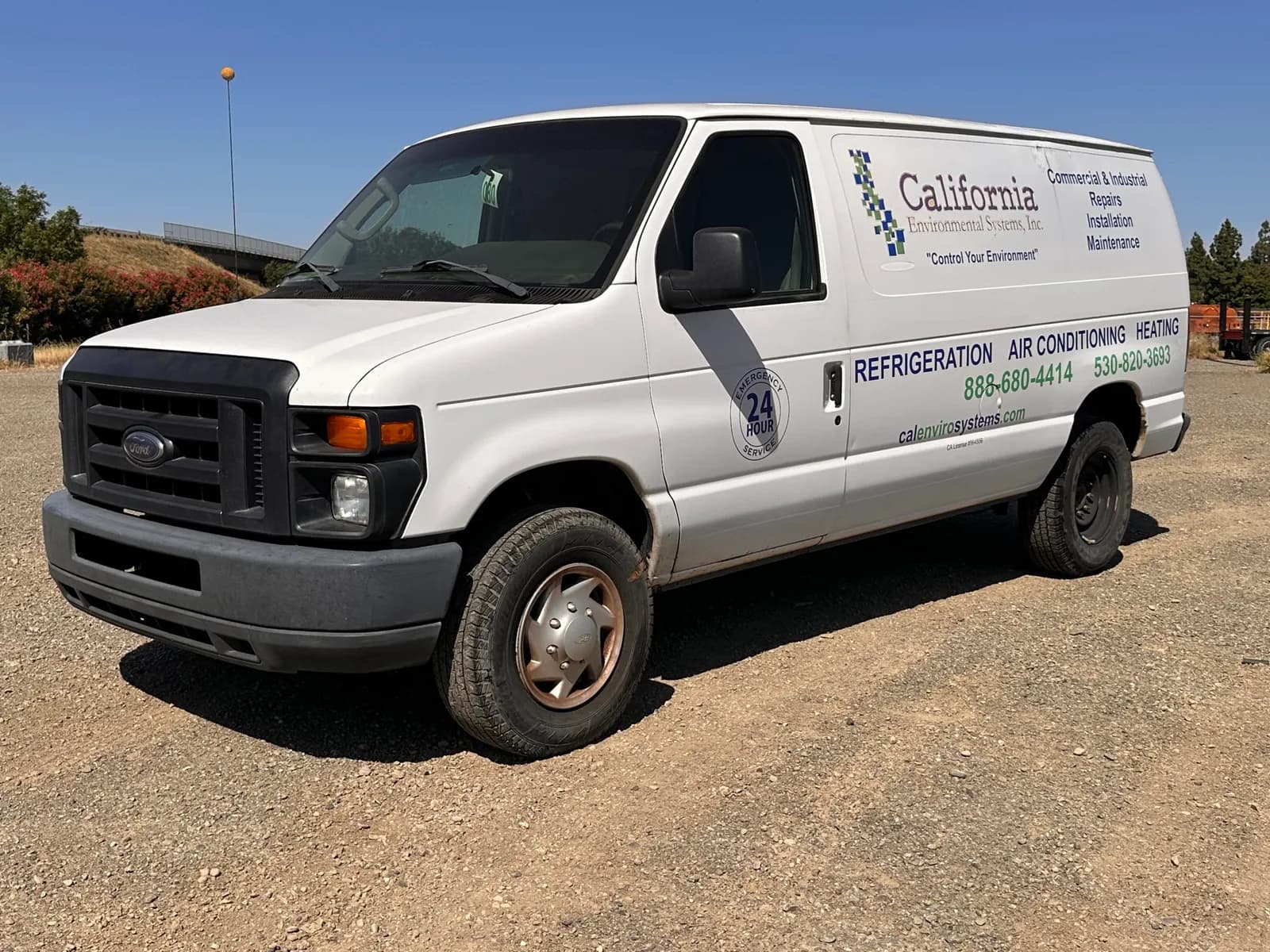 2012-ford-e-250-super-duty-van-mpvrjwzx