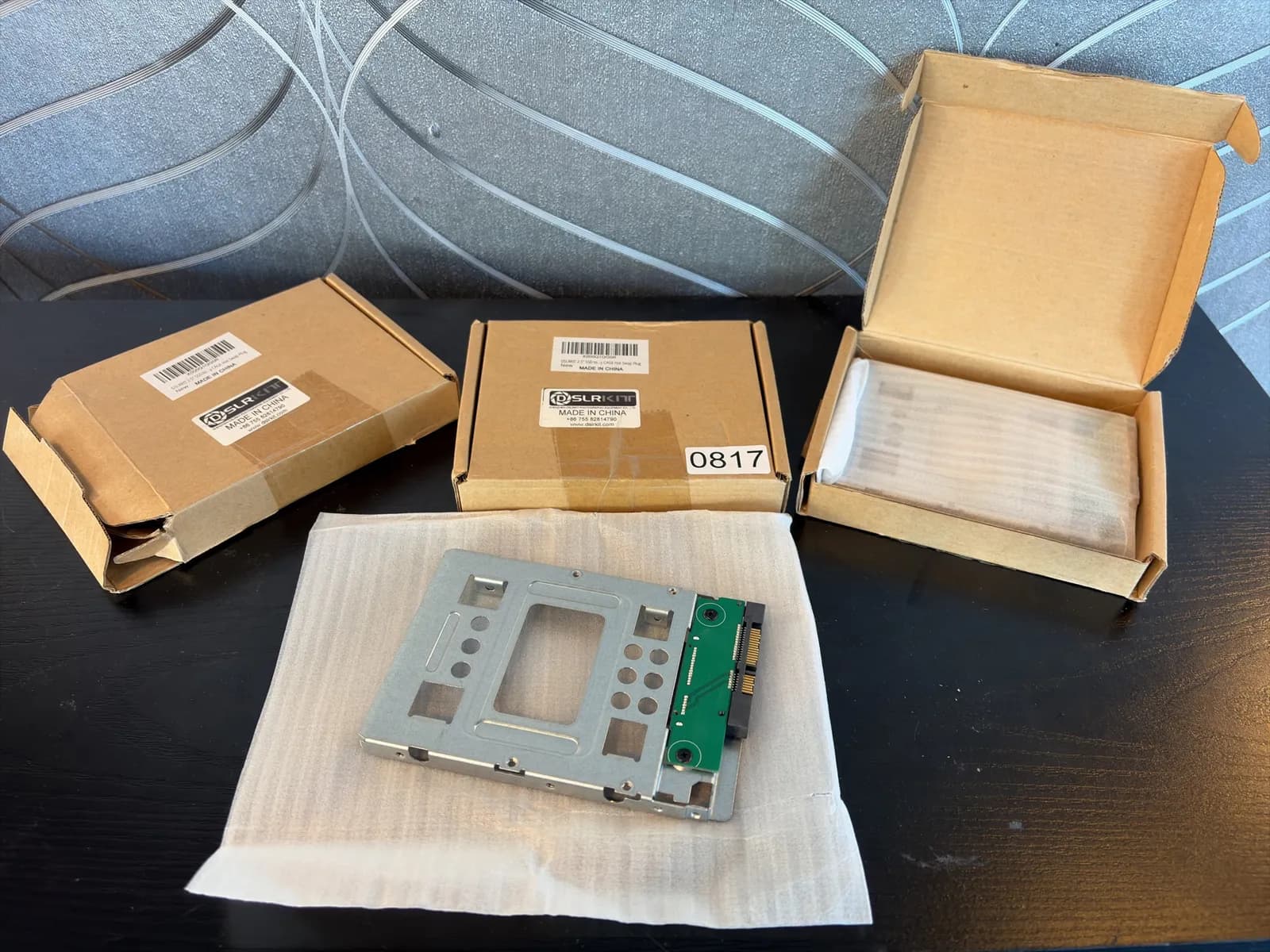 4-dslrkit-25-ssd-cage-hot-swap-plug-mpr7dfs8