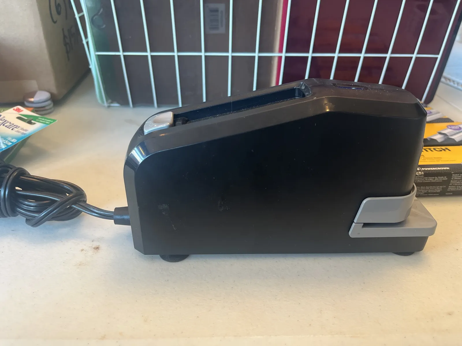 bostitch-electric-stapler-with-power-cord-and-seven-boxes-of-staplers-mphalbv0