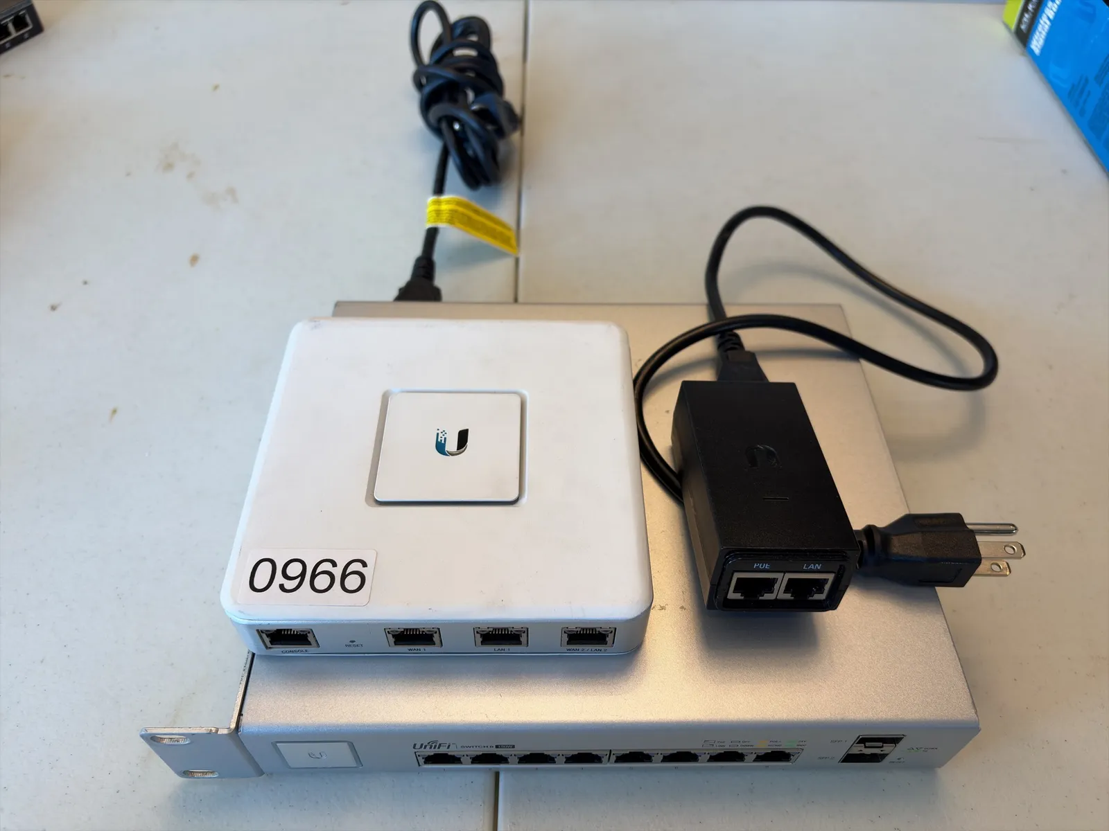 lot-of-unifi-gear-2458b5
