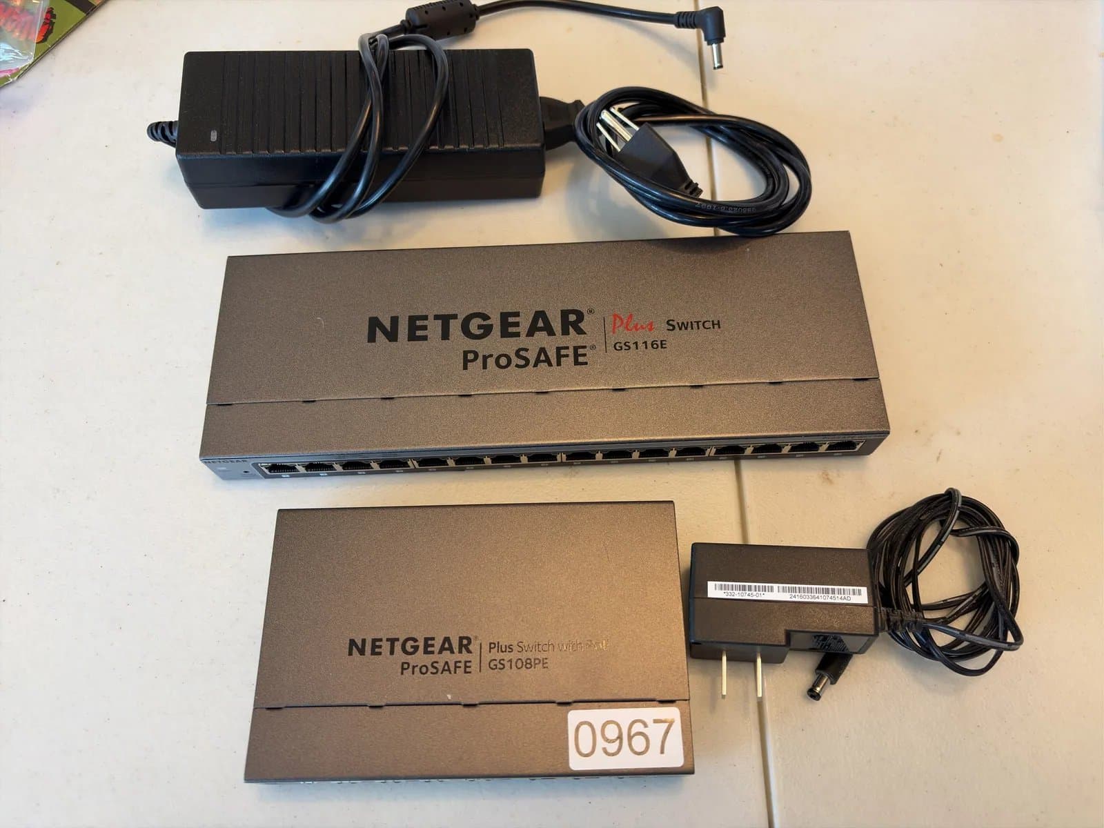lot-of-netgear-gear-987d9e