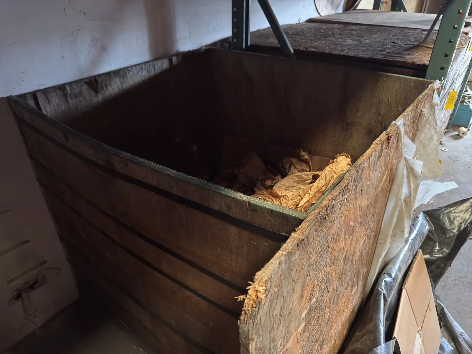 contents-of-crate-diesel-camshaft-and-more-18b48b
