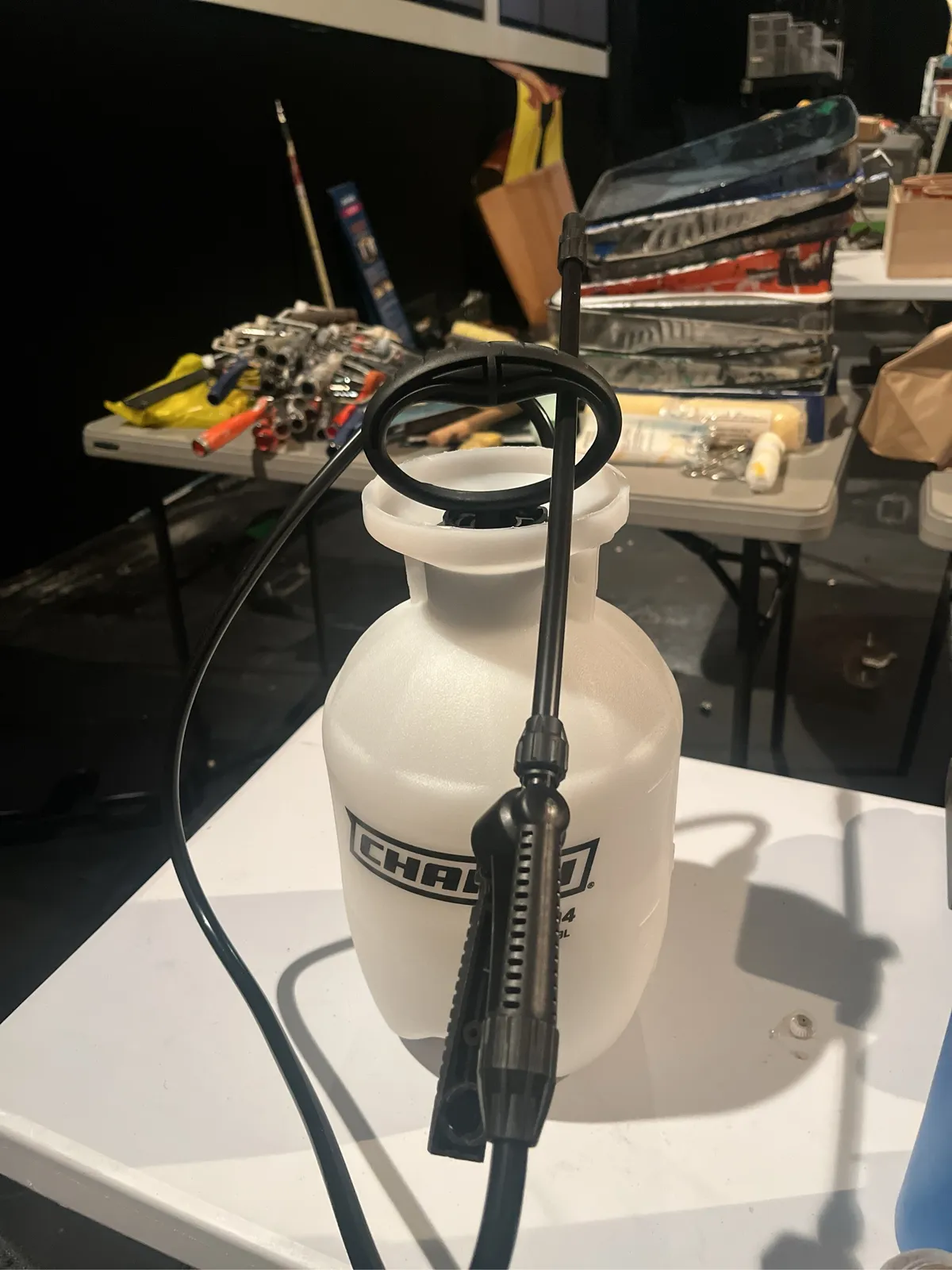 chapin-20004-15-gallon-plastic-sprayer-with-hose-e4b7db