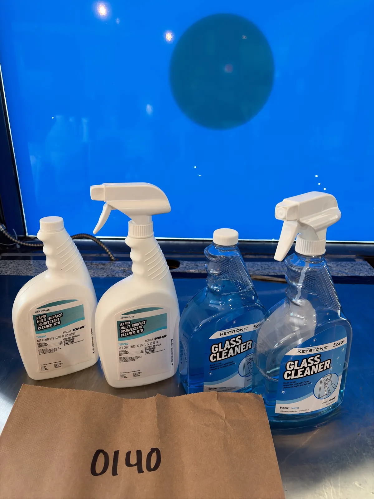 4-keystone-cleaning-products-multi-surface-disinfectant-and-glass-cleaner-mpridryc