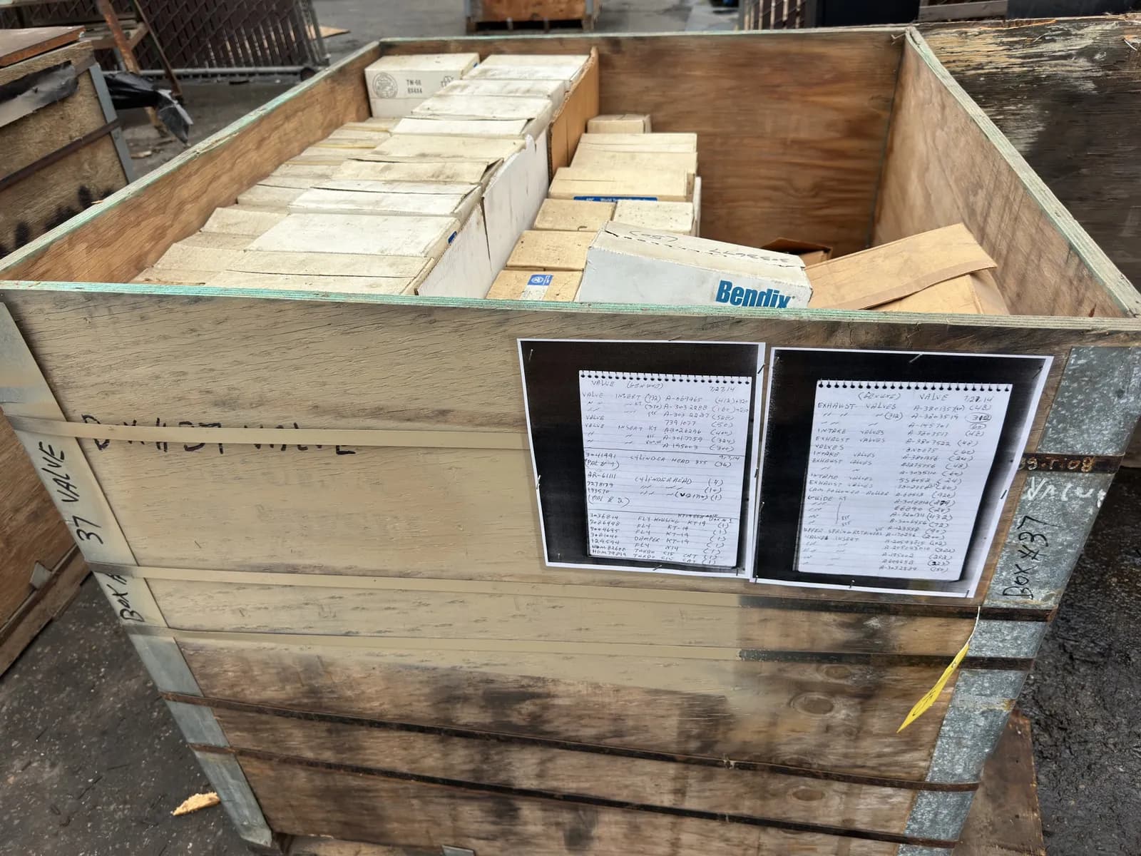 contents-of-bin-assorted-diesel-engine-parts-engine-valves-cylinder-heads-and-more-mqa15ntj