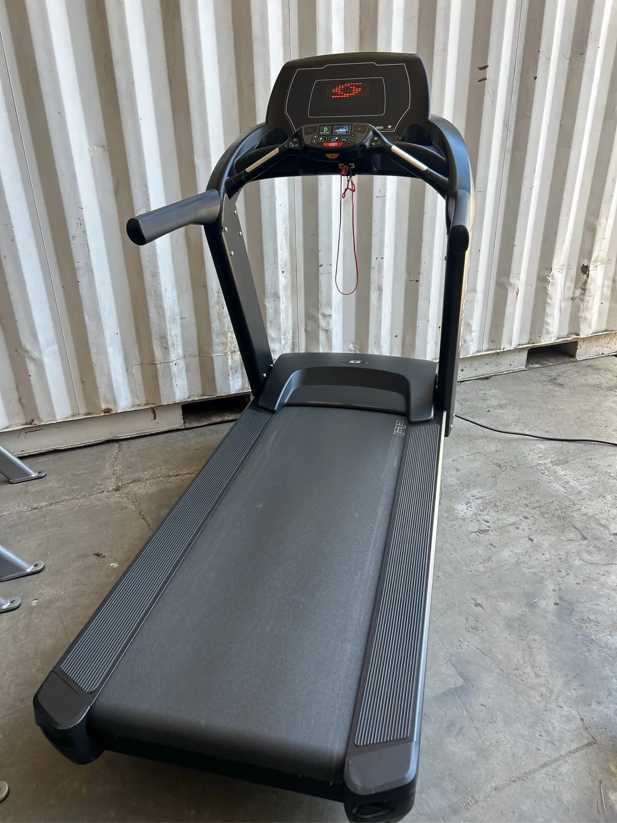 cybex-700-series-treadmill-876edc