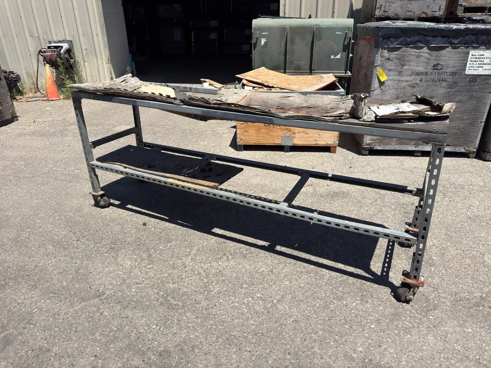 8-custom-rolling-table-14068c