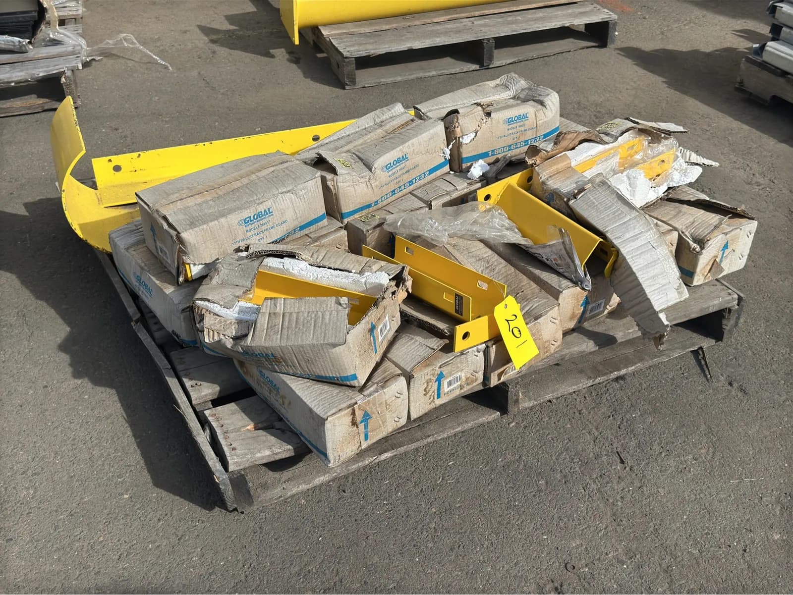 19-global-12-pallet-rack-frame-guards-and-1-42-left-rack-guard-mqdxpx68