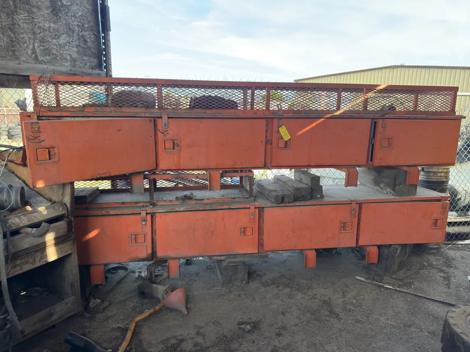 2-trailer-mount-locking-cabinets-42103b