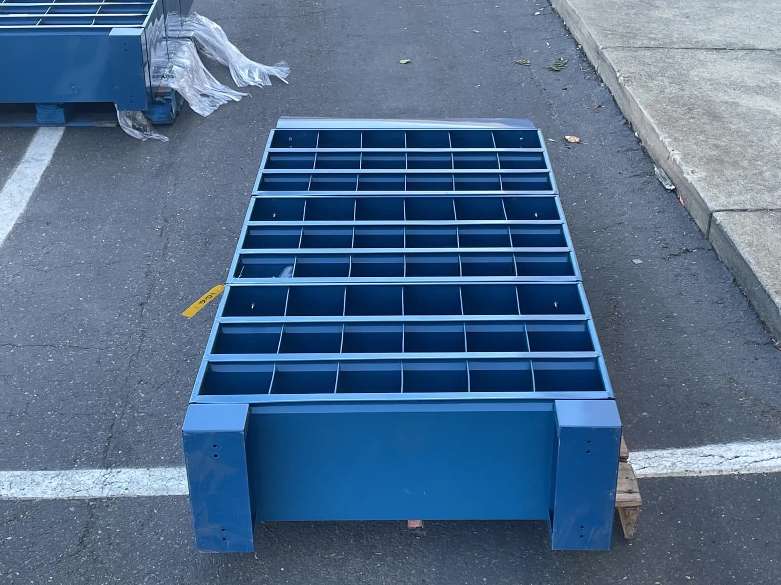 metal-hardware-organizer-shelf-with-contents-mqdxkwap
