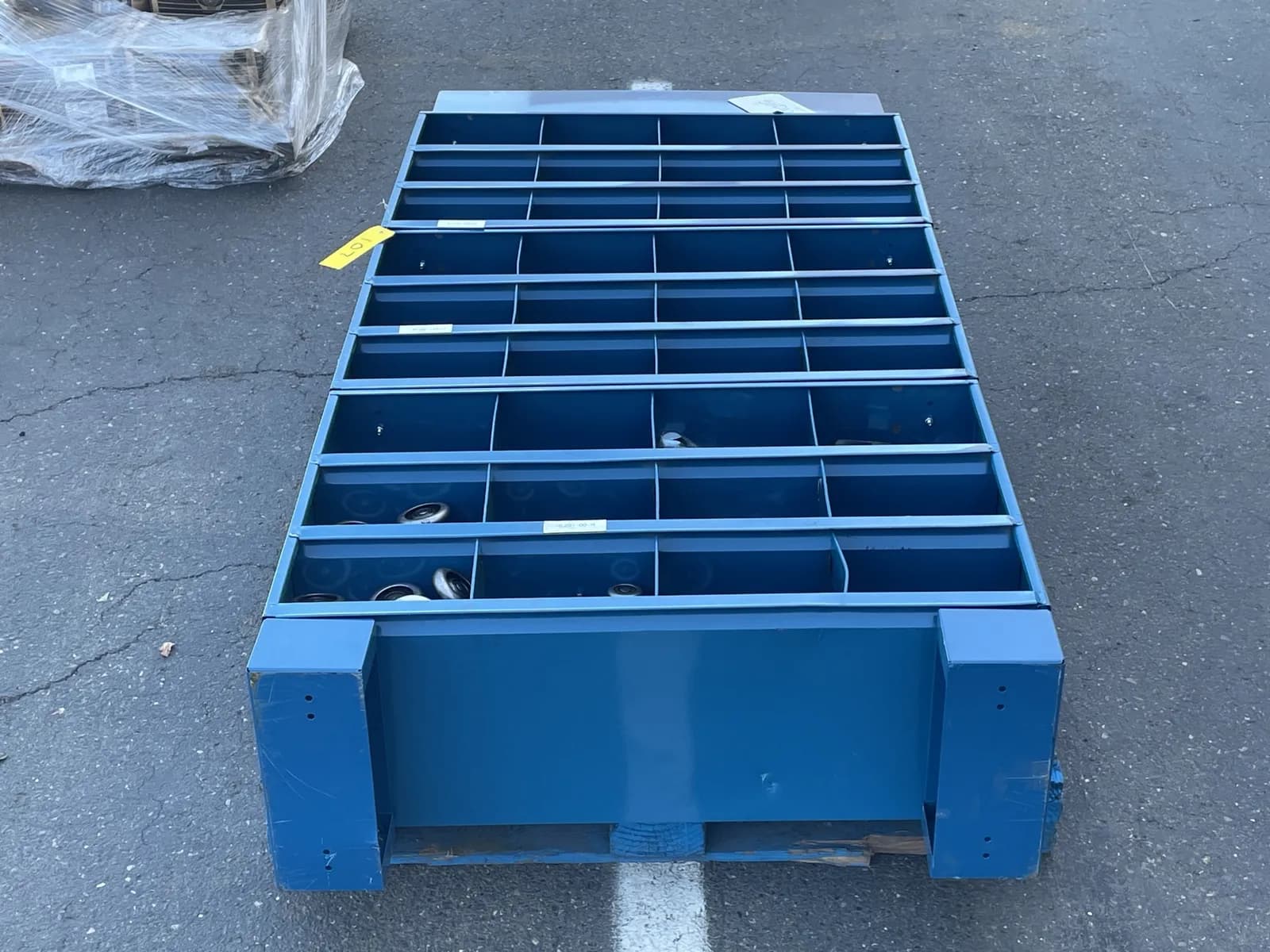metal-hardware-organizer-shelf-with-contents-mqdxkke5