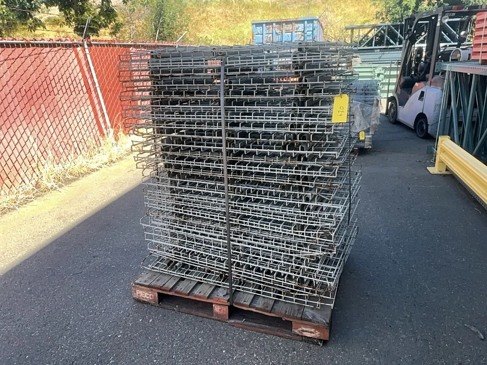 52-45x31-wire-decks-mqh4iqvm