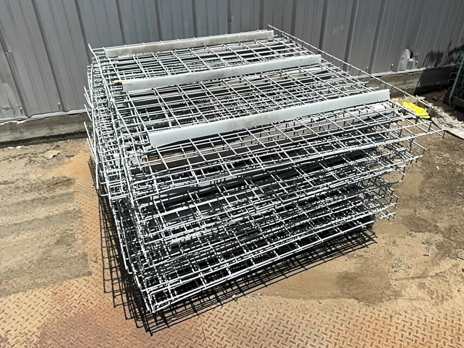 20-43-x-52-wire-mesh-decking-3-supports-mqjoaspb