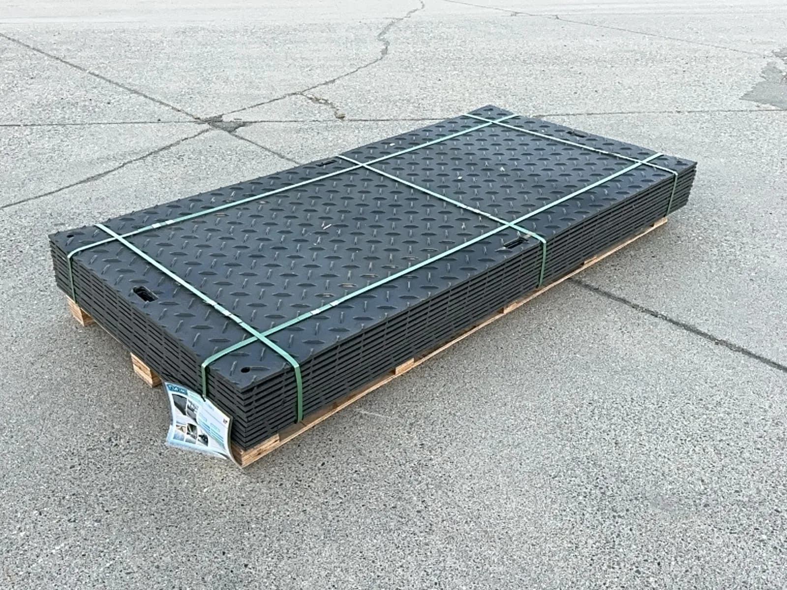 12-future-ft-ljb12-polyethylene-board-road-protection-pad-47x94-unused-mqik0pgc