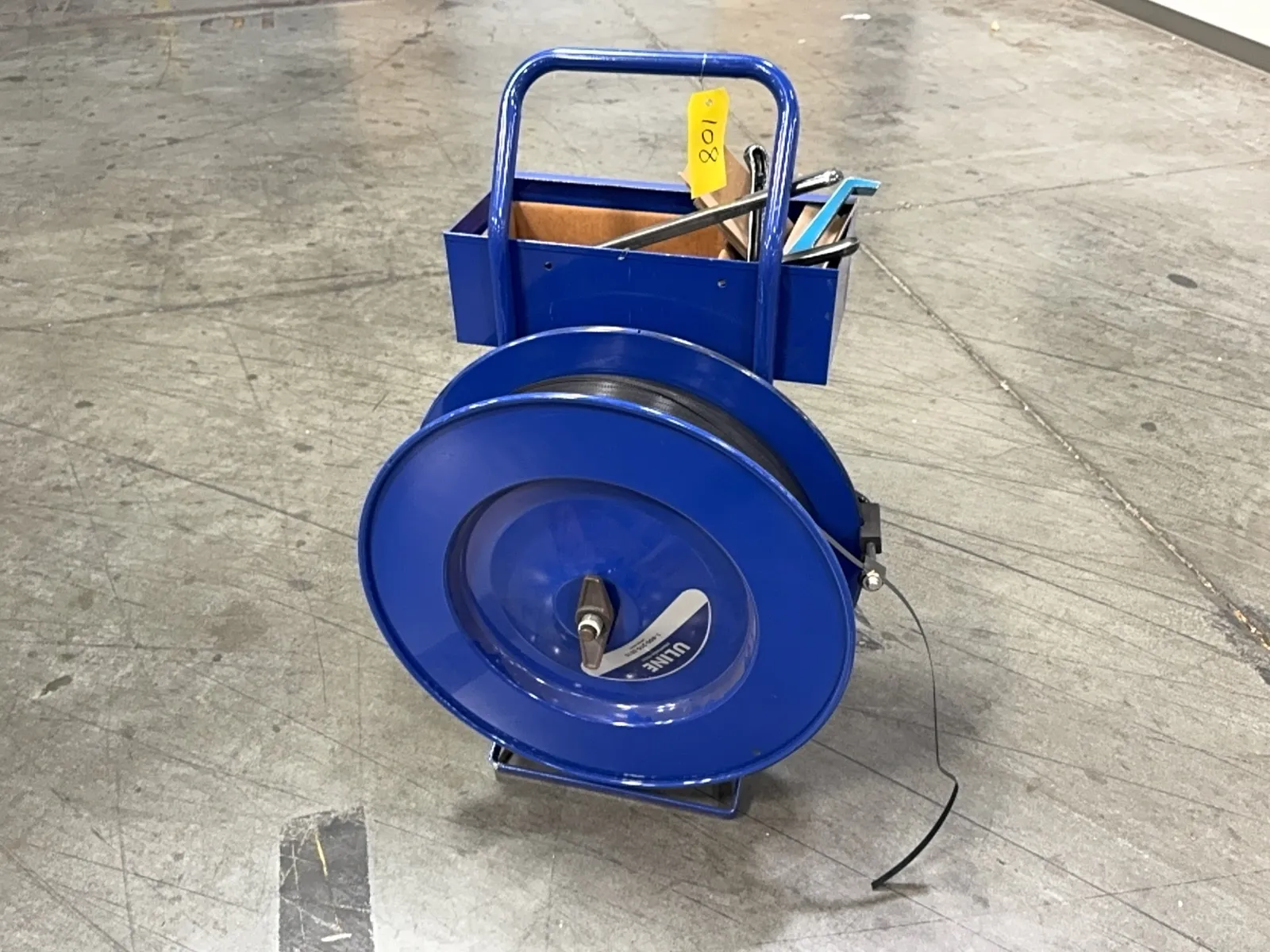 uline-banding-cart-with-tools-tools-and-clips-mqkc6eav
